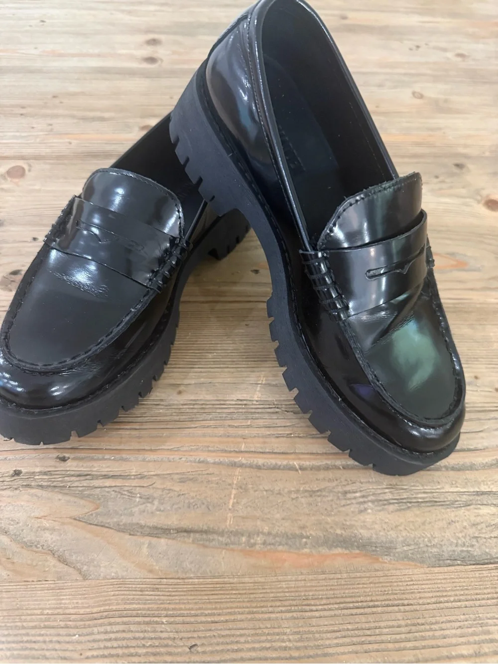 Steve Madden Langsten Lug Sole Loafers, Black, Size 7.5, Preowned